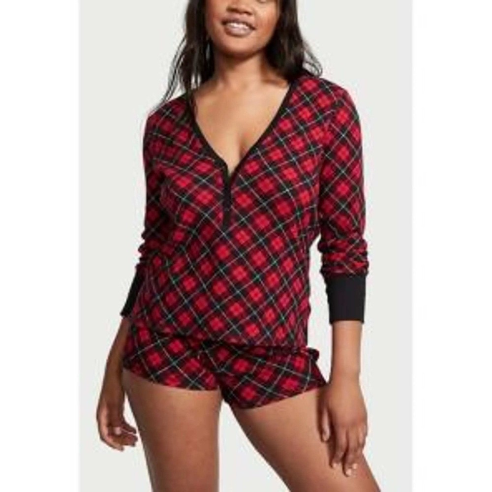 Victoria's Secret Pajama Top Women XL Red Black Plaid Holiday Henley Ribbed
